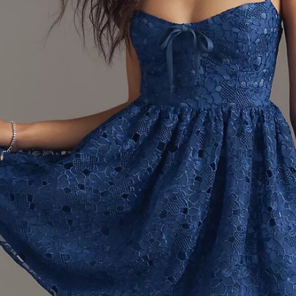 ANTHROPOLOGIE Ruffle-Strap Corset Lace Mini Dress in Blue Sz LARGE - Picture 2 of 9